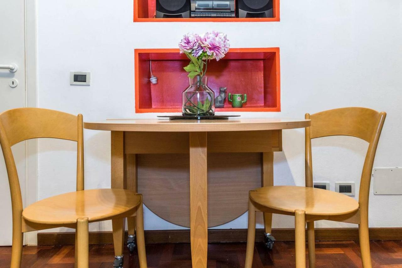 Altido Colorful Studio For 2 Close To Sforzesco Castle Milaan Buitenkant foto